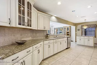 730 Kerry Downs Circle, Melbourne, FL 32940 - Photo 11