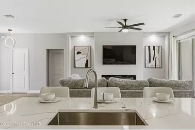 417 Wiltshire Avenue SW, Palm Bay, FL 32908 - Photo 9