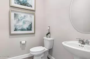 935 Regalia Wy NW, Palm Bay, FL 32907 - Photo 13