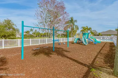 1883 Woodfield Circle, Melbourne, FL 32904 - Photo 33