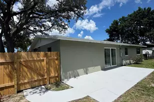 585 S Sunrise Dr, Titusville, FL 32780 - Photo 15