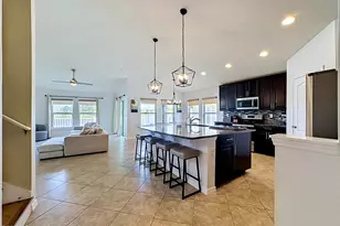 12033 Grand Kempston Dr, Gibsonton, FL 33534 - Photo 3