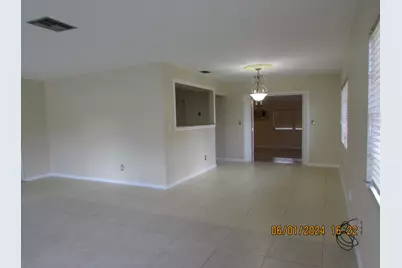 211 W Laila Drive, West Melbourne, FL 32904 - Photo 3