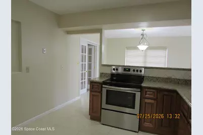 211 W Laila Drive, West Melbourne, FL 32904 - Photo 5