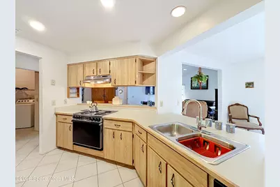 132 Oak Lake Road, Melbourne, FL 32901 - Photo 7