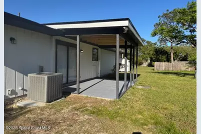 696 Harrington Street SW, Palm Bay, FL 32908 - Photo 9