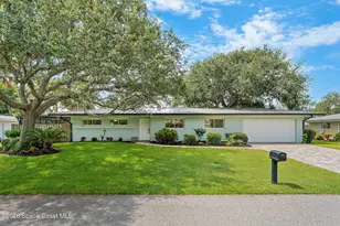 545 Seabreeze Dr, Indialantic, FL 32903 - Photo 1