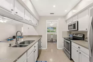 545 Seabreeze Dr, Indialantic, FL 32903 - Photo 17