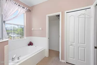 8756 96th Court, Vero Beach, FL 32967 - Photo 25