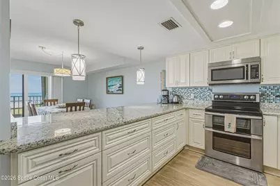 545 Garfield Avenue #401, Cocoa Beach, FL 32931 - Photo 5