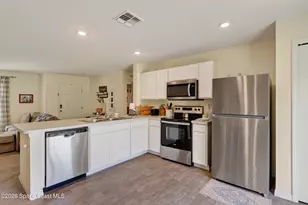 1207 Waffle St SE, Palm Bay, FL 32909 - Photo 9