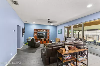 807 Jadestone Circle, Orlando, FL 32828 - Photo 9