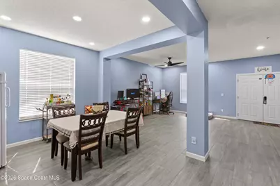807 Jadestone Circle, Orlando, FL 32828 - Photo 5