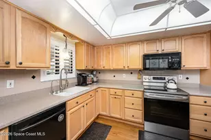 5807 N Atlantic Ave, Cape Canaveral, FL 32920 - Photo 11