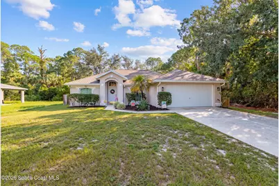 585 Sea Fury Avenue SW, Palm Bay, FL 32908 - Photo 1