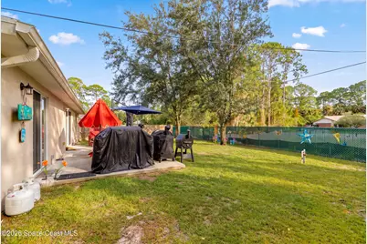 585 Sea Fury Avenue SW, Palm Bay, FL 32908 - Photo 27