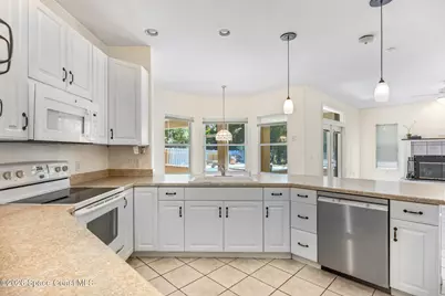 4135 Indian River Drive, Cocoa, FL 32927 - Photo 9