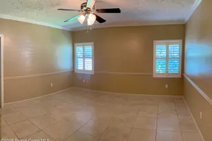 596 Lake Ashley Cir, Melbourne, FL 32904 - Photo 15