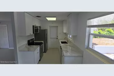 1047 Japonica Lane, Cocoa, FL 32922 - Photo 3