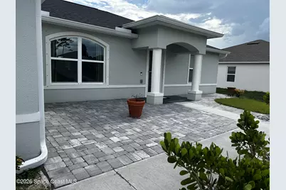598 Brickell Street SE, Melbourne, FL 32908 - Photo 1