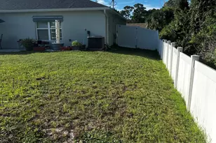 598 Brickell St SE, Melbourne, FL 32908 - Photo 13