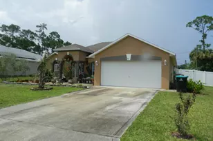 811 Avalon St SE, Palm Bay, FL 32909 - Photo 3