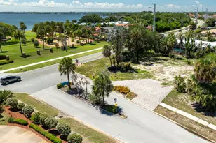 292 Sand Dollar Rd, Indialantic, FL 32903 - Photo 7