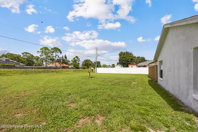 427 Delmonico Street NE, Palm Bay, FL 32907 - Photo 23