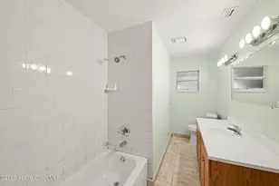 2292 Lakeview Dr, Melbourne, FL 32935 - Photo 13