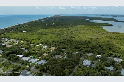 215 Pelican Drive, Melbourne Beach, FL 32951 - Photo 37