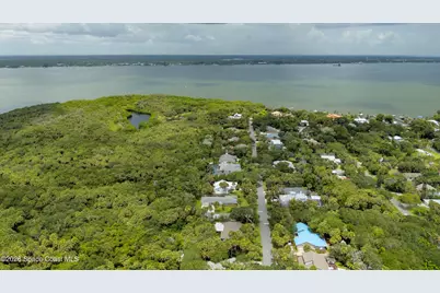215 Pelican Drive, Melbourne Beach, FL 32951 - Photo 51