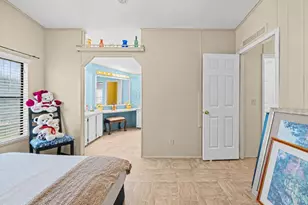 602 N Dolphin Cir, Barefoot Bay, FL 32976 - Photo 15