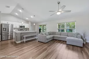 270 Buzby St SE, Palm Bay, FL 32909 - Photo 7