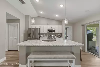 270 Buzby Street SE, Palm Bay, FL 32909 - Photo 9