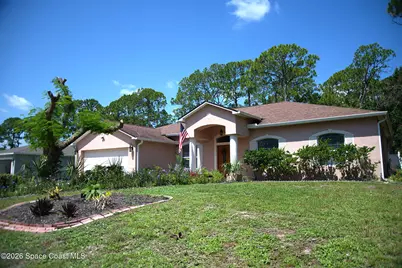 182 Shalimar Avenue NW, Palm Bay, FL 32907 - Photo 3