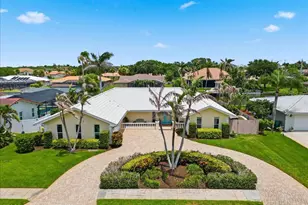 650 Barcelona Ct, Satellite Beach, FL 32937 - Photo 5