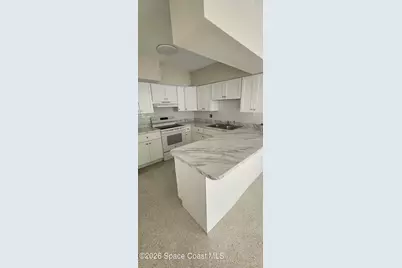 407 4th Street N, Cocoa Beach, FL 32931 - Photo 7