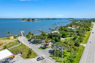 47 Vip Is, Grant-Valkaria, FL 32949 - Photo 29