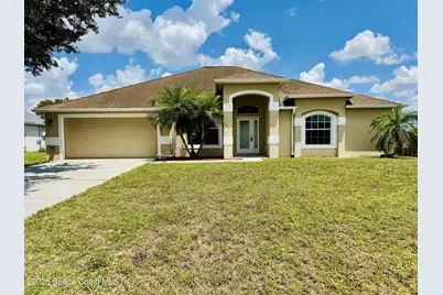 1623 Capistrano Avenue NW, Melbourne, FL 32907 - Photo 3