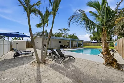 2504 Plantation Drive, Melbourne, FL 32901 - Photo 21