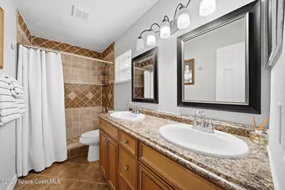 2504 Plantation Drive, Melbourne, FL 32901 - Photo 13