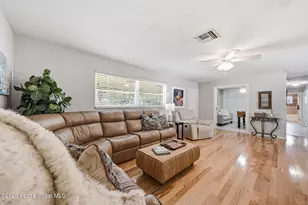2504 Plantation Dr, Melbourne, FL 32901 - Photo 5