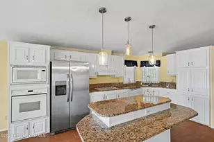 173 Scenic Dr, Cocoa, FL 32926 - Photo 5