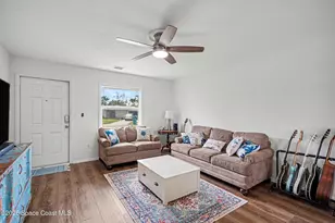 1023 Jersey Ln NE, Palm Bay, FL 32905 - Photo 5