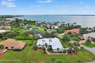 225 River Walk Dr, Melbourne Beach, FL 32951 - Photo 3
