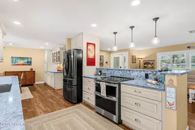 536 Ponderosa Street W, Melbourne, FL 32904 - Photo 9