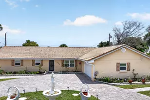 1250 Newfound Harbor Dr, Merritt Island, FL 32952 - Photo 1