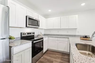 796 Doverbrook Road NW, Palm Bay, FL 32907 - Photo 13