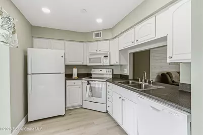 4640 Lake Waterford Way #3, West Melbourne, FL 32904 - Photo 11