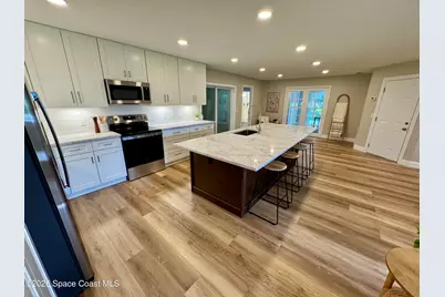 1190 E Grapefruit Road SE, Palm Bay, FL 32909 - Photo 11